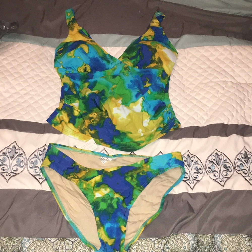 Multicolored Tankini Swimsuit